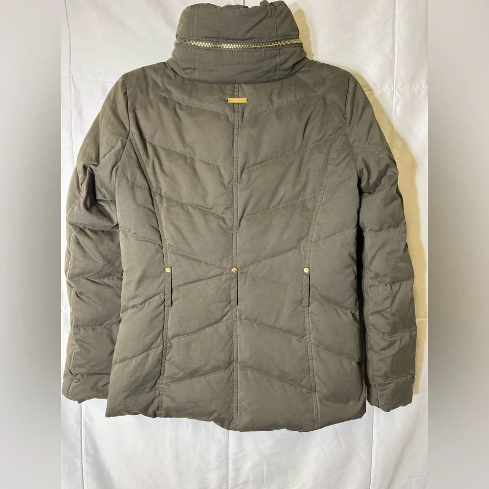 Cole Haan Signature Olive Down Puffer Jacket XS | Gold Zip Hooded‎ Quilted Coat